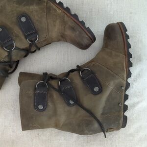 Sorel | Joan of Arctic Wedge Lace Up Boot